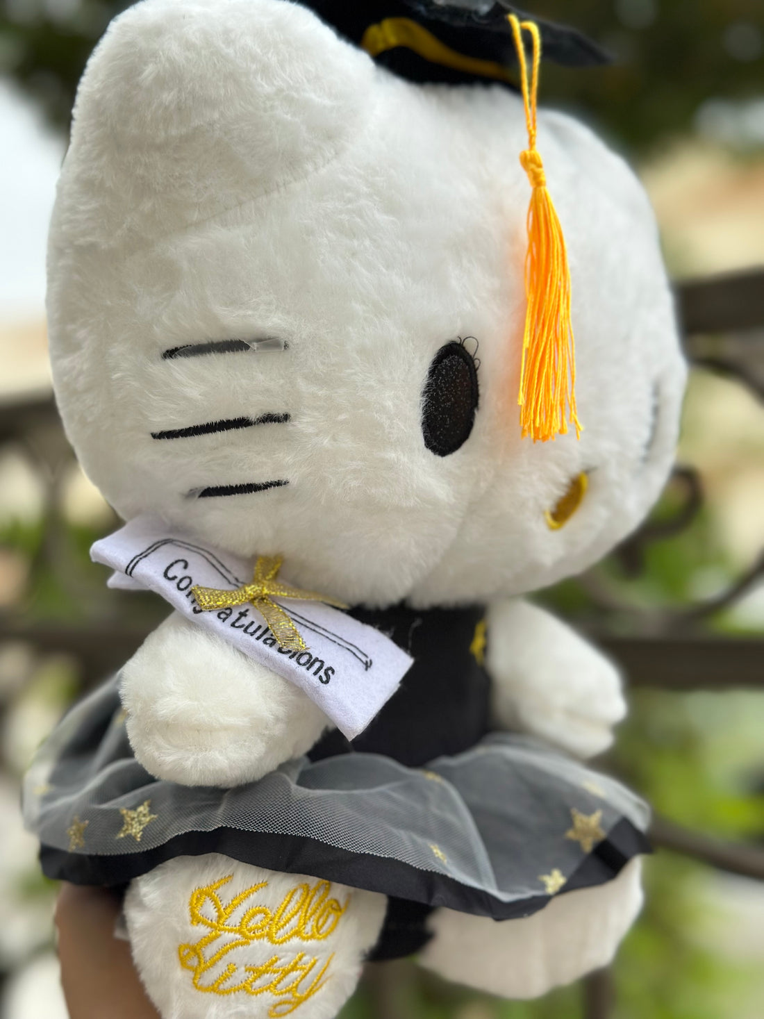 Hello kitty graduation plushie - 35 CM