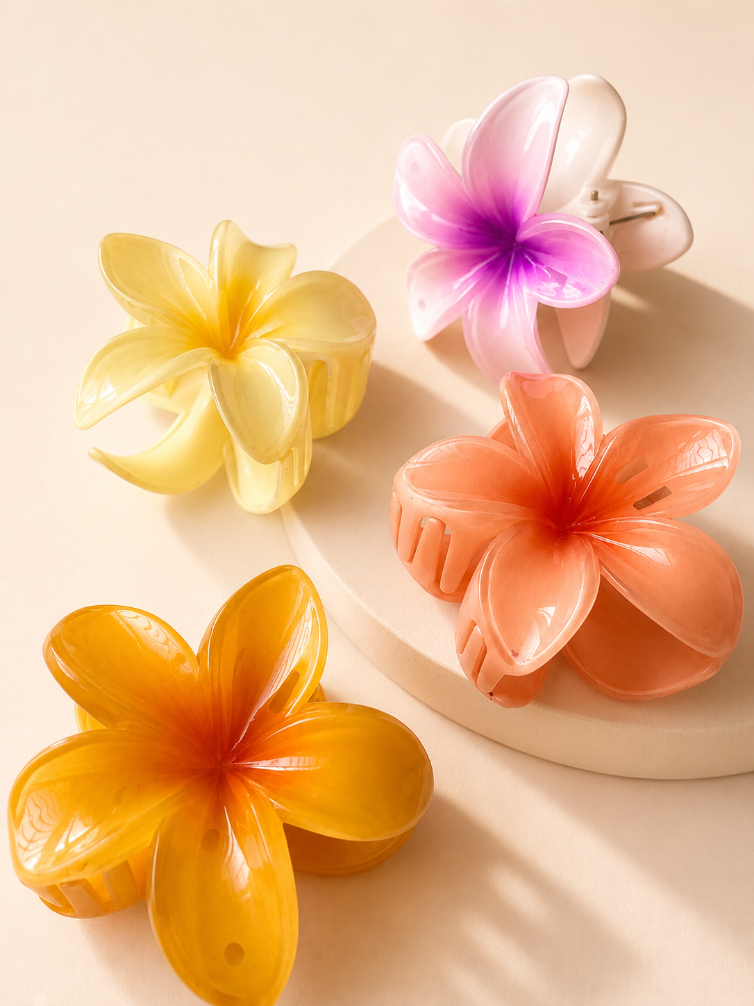Flower claw clip