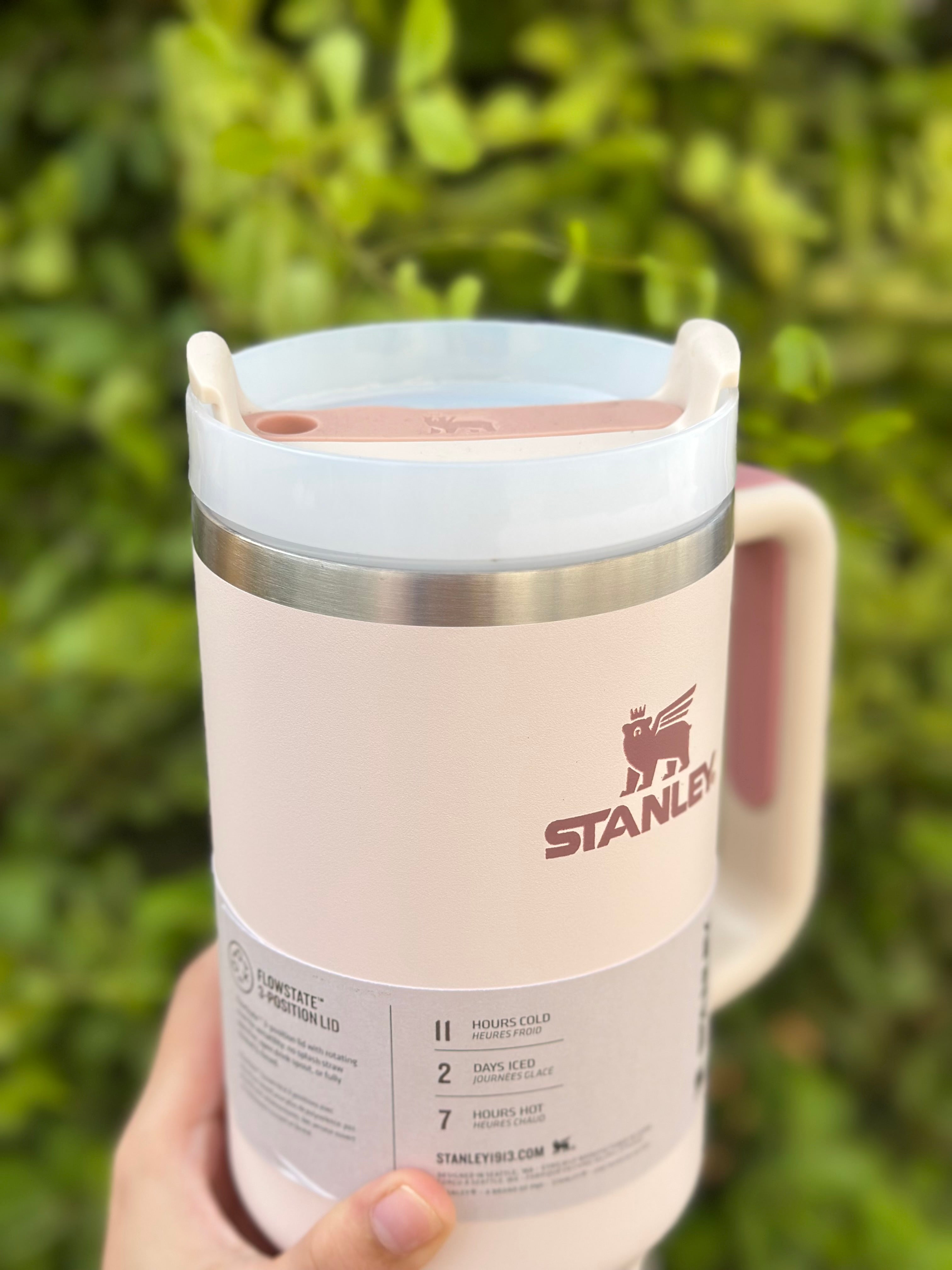 Stanley Quencher H2.0 Flowstate Tumbler -Cream 40 oz
