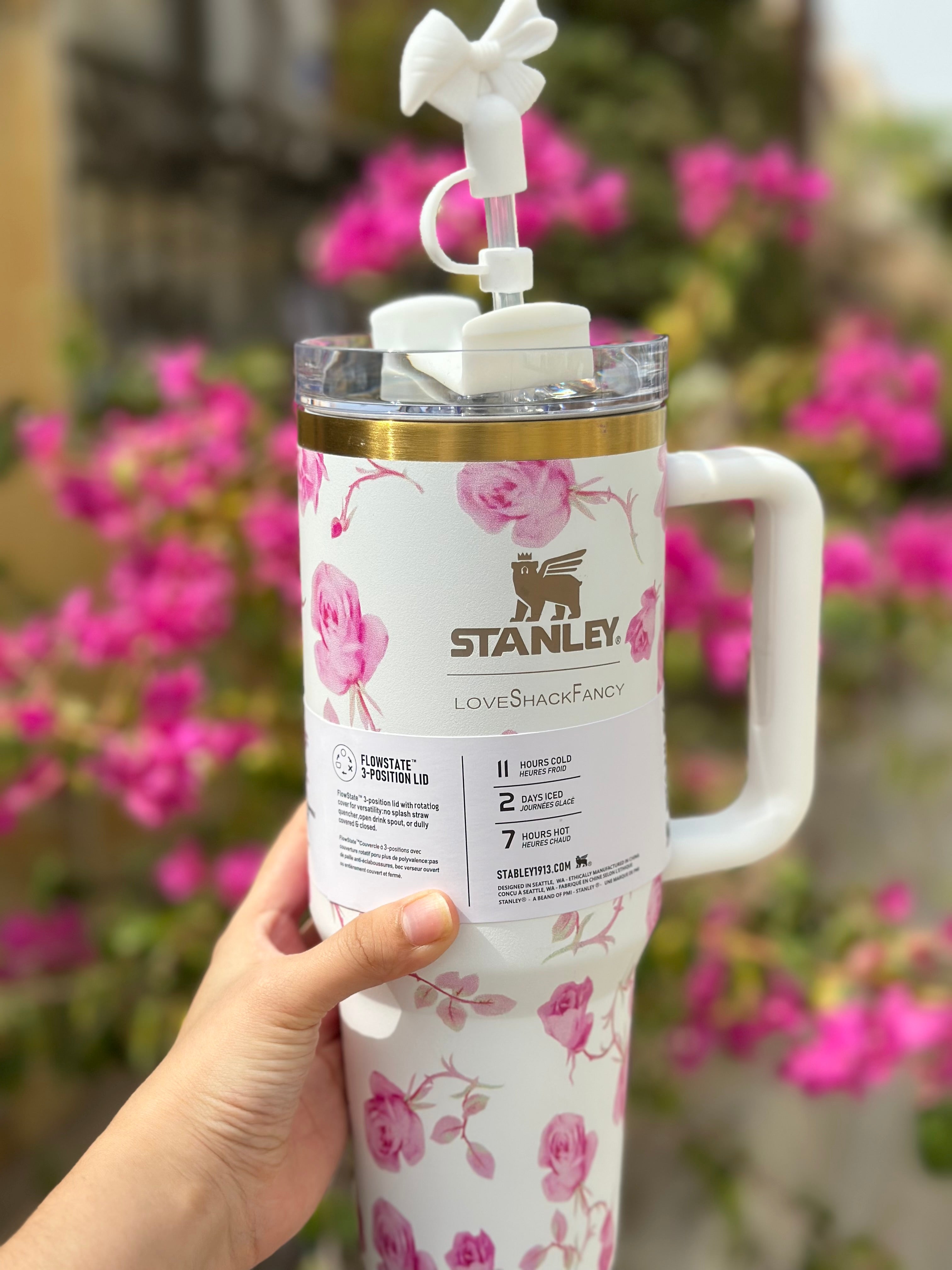 Stanley Quencher H2.0 Flowstate 40 oz Ribbon Rosa Floral Tumbler