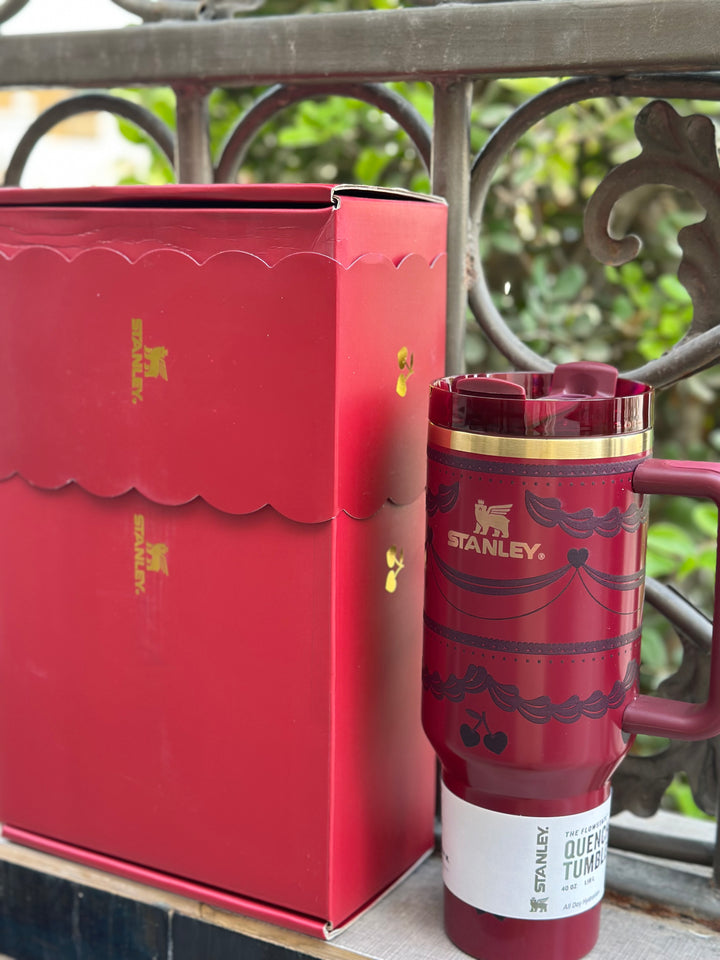 The Valentine’s Day Quencher H2.0 Flowstate Stanley Tumbler | 40 OZ - RED VELVET CAKE
