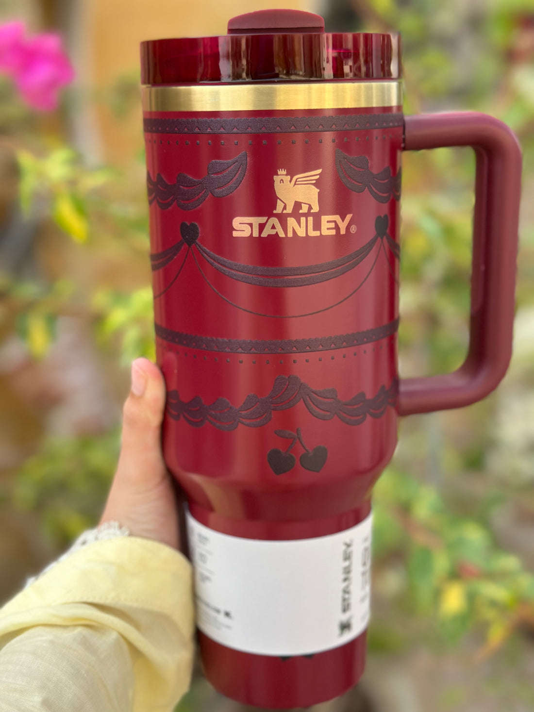 The Valentine’s Day Quencher H2.0 Flowstate Stanley Tumbler | 40 OZ - RED VELVET CAKE