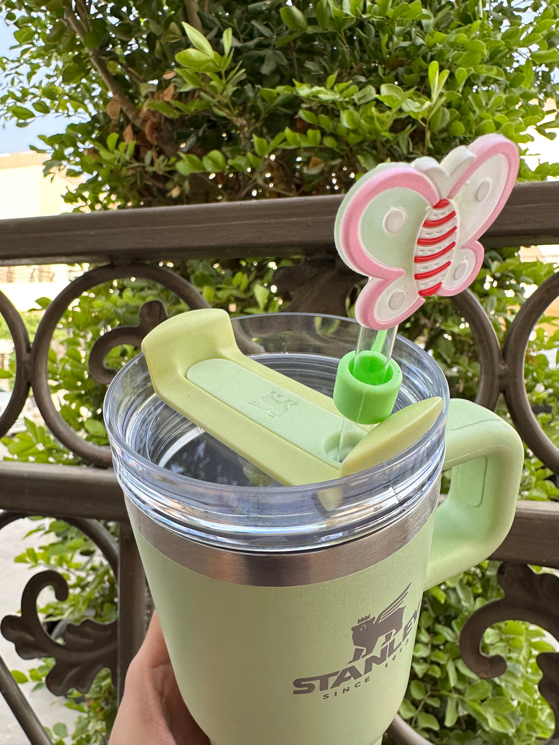 The Quencher H2.O FlowState Tumbler | 20 OZ - Matcha Green