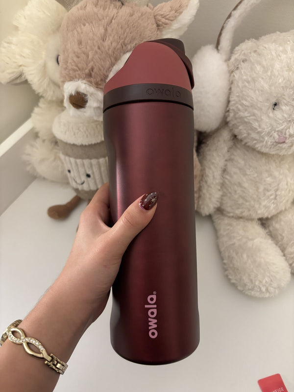 Black Cherry Owala FreeSip Bottle - 32 oz