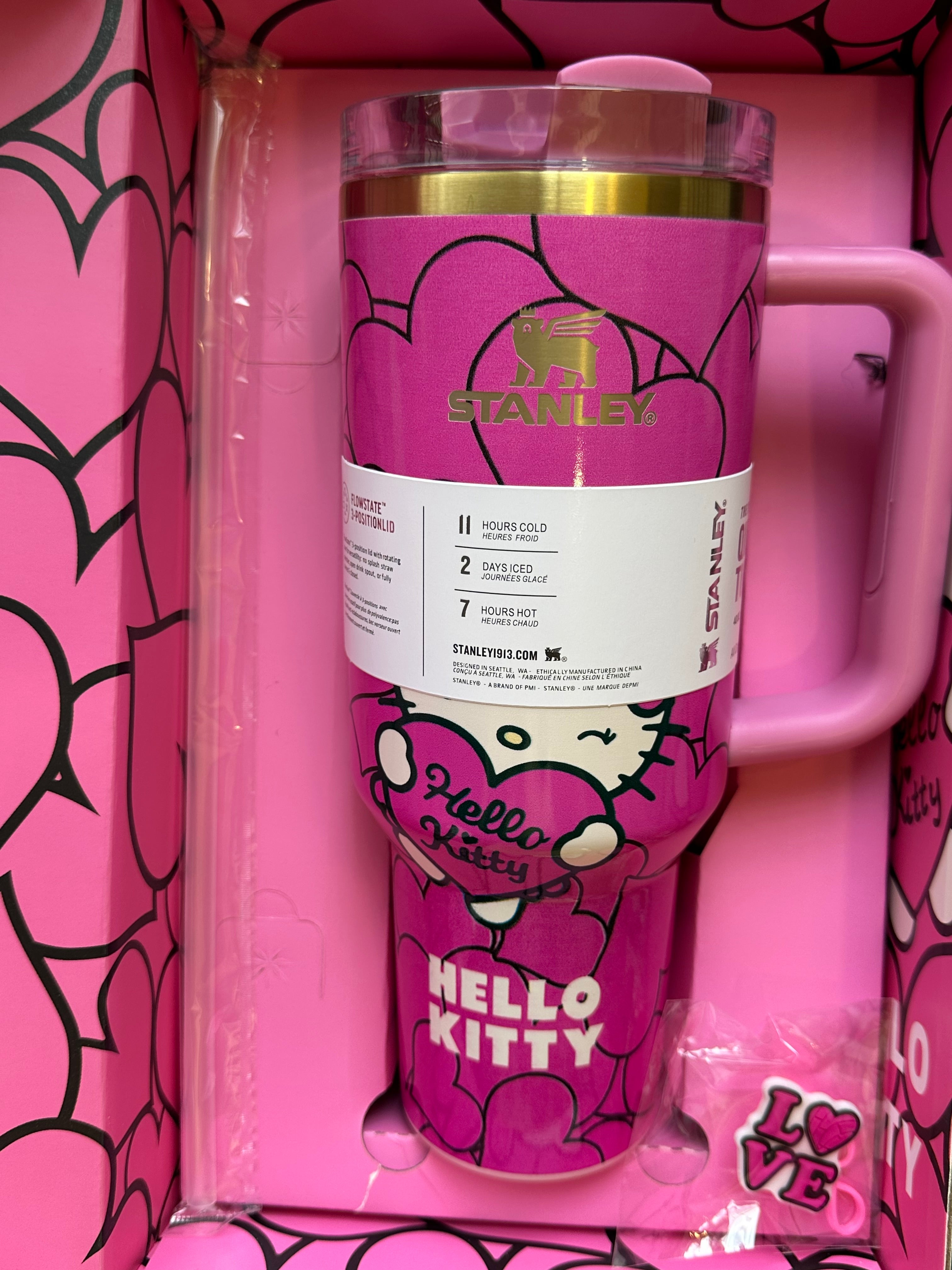 Hello Kitty Stanley Quencher H2.0 40oz FlowState Tumbler- Pink gift box