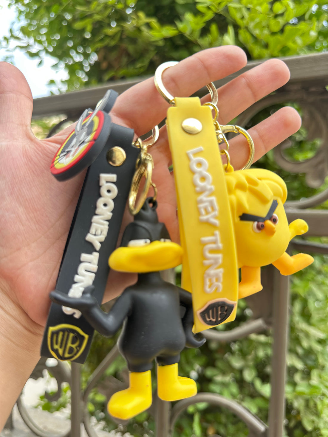 LOONEY TUNES Keychains