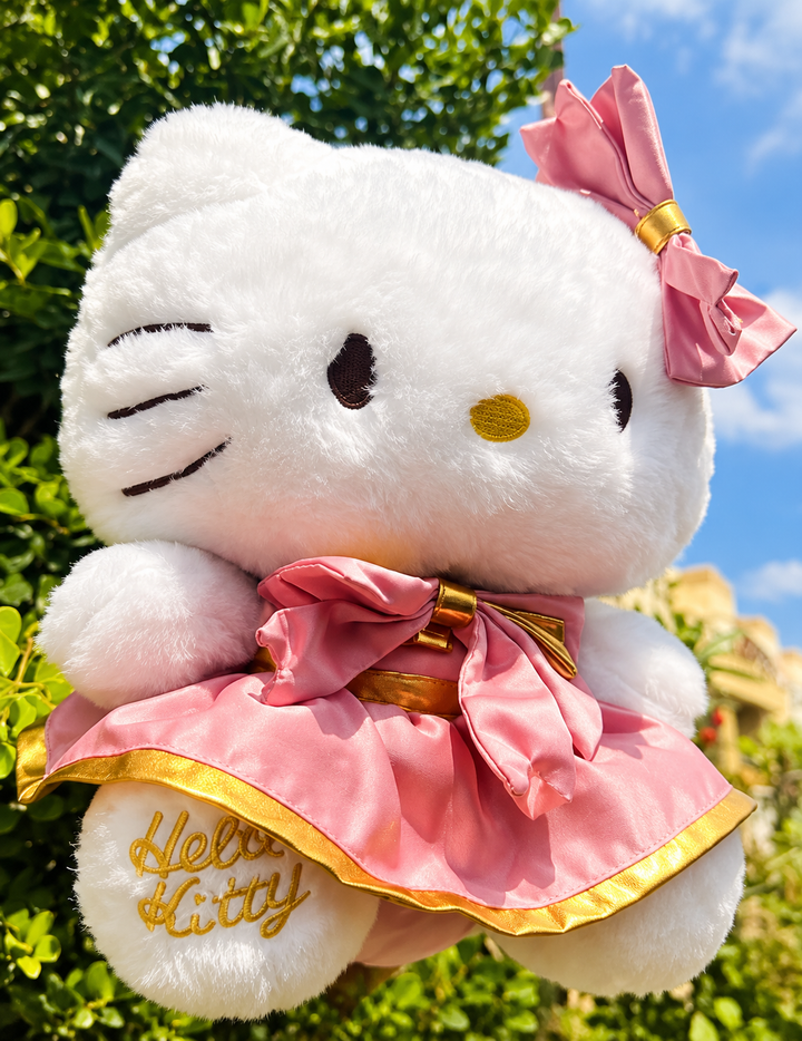 Hello Kitty 30cm Plush & Blooming Fuzzy Flower Bouquet — Gift Deal