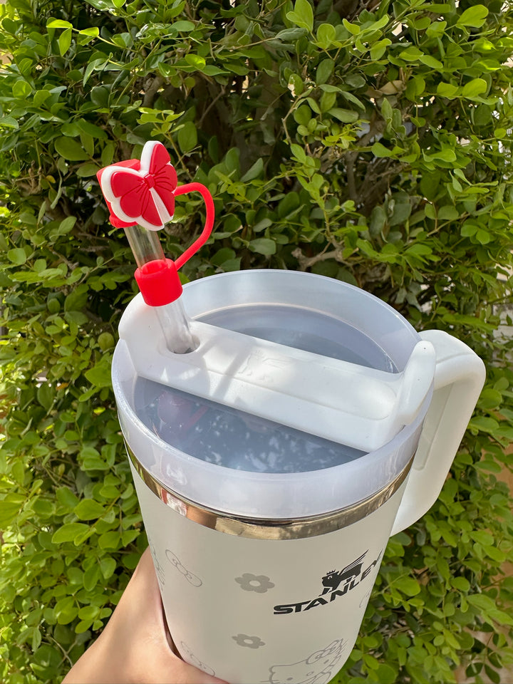 Stanley Quencher H2.0 40 oz FlowState Tumbler – Ivory (Hello Kitty Edition)