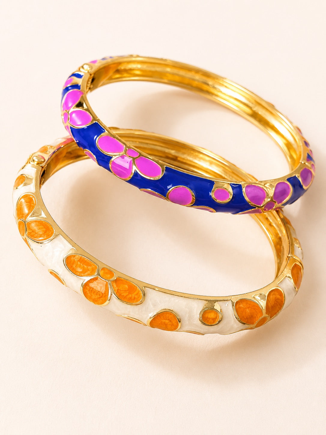 Rangrez Enamel Bangles