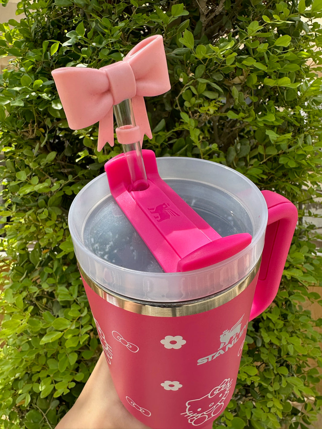 Stanley Quencher H2.0 40oz FlowState Tumbler- Hot Pink (Hello Kitty Edition