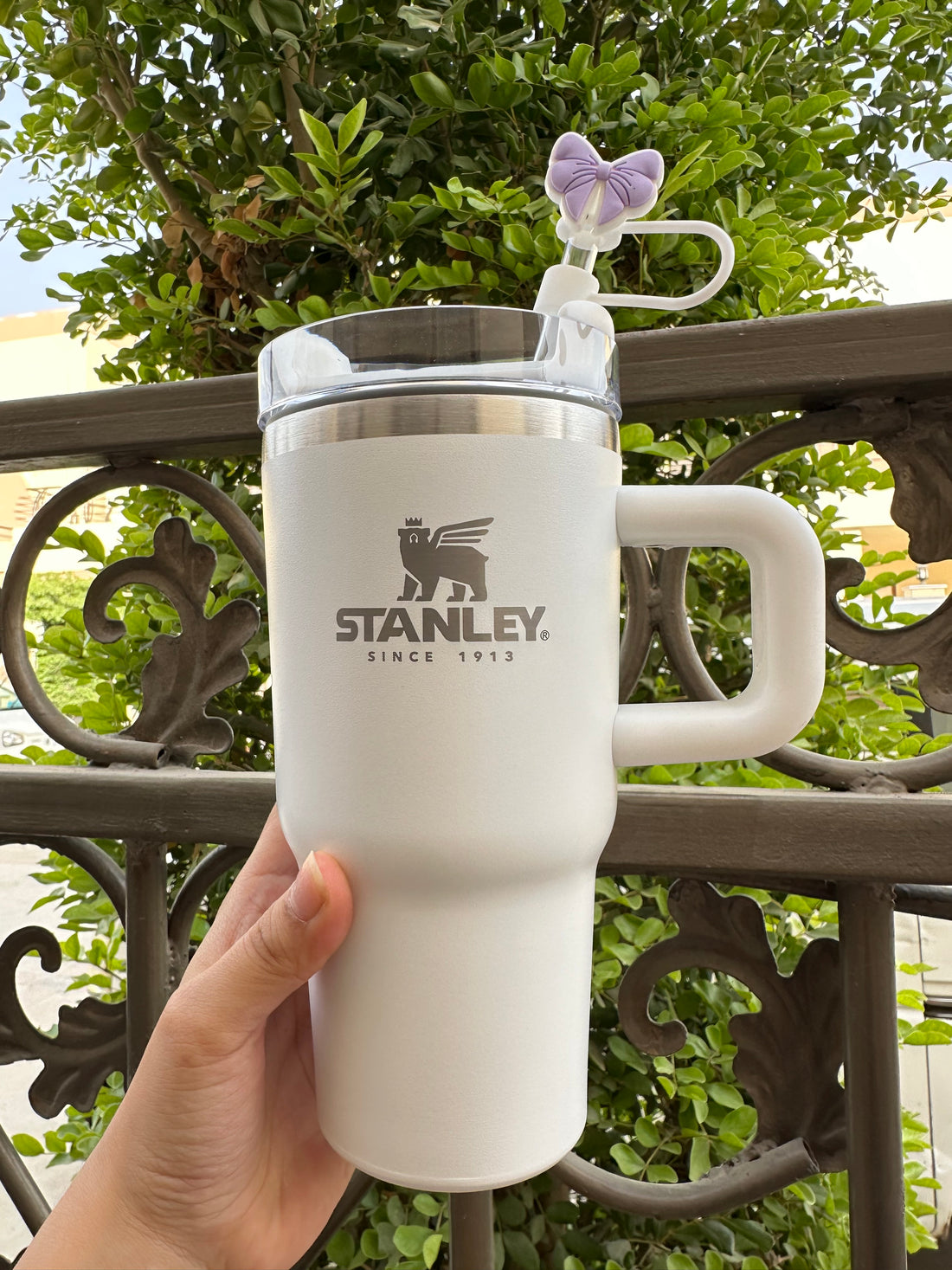 The Quencher H2.O FlowState Tumbler | 20 OZ - White