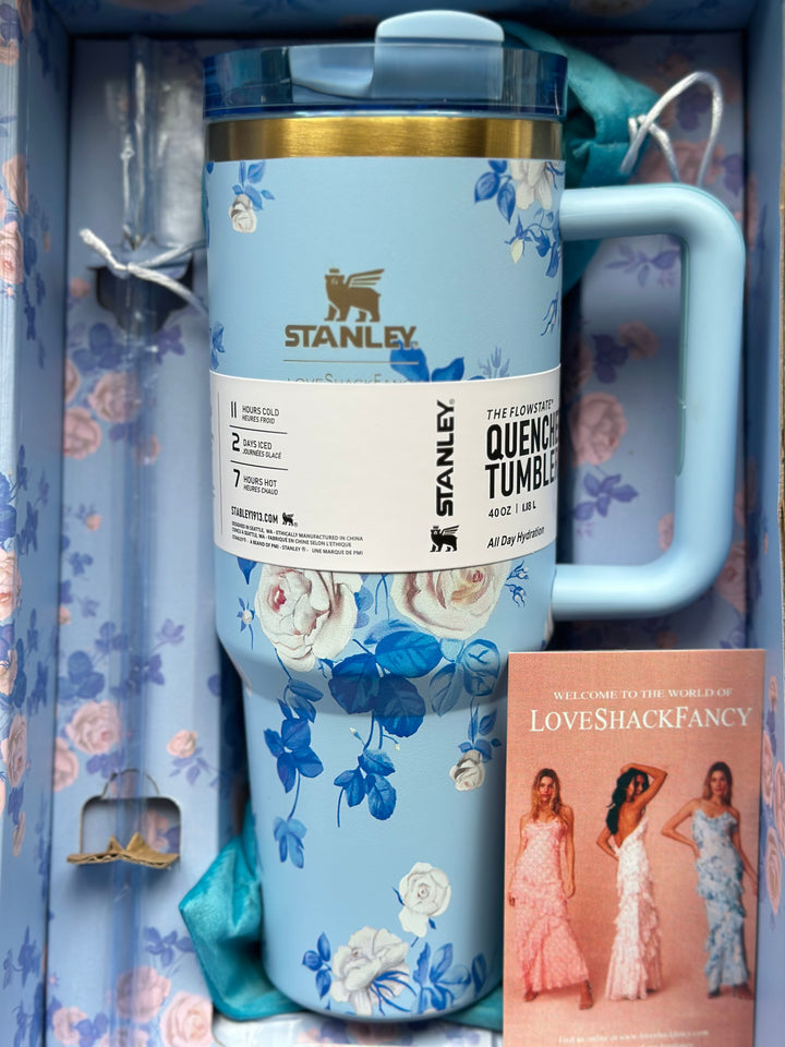 Stanley x LoveShackFancy Gift Box Packaging 40 oz - Blue floral
