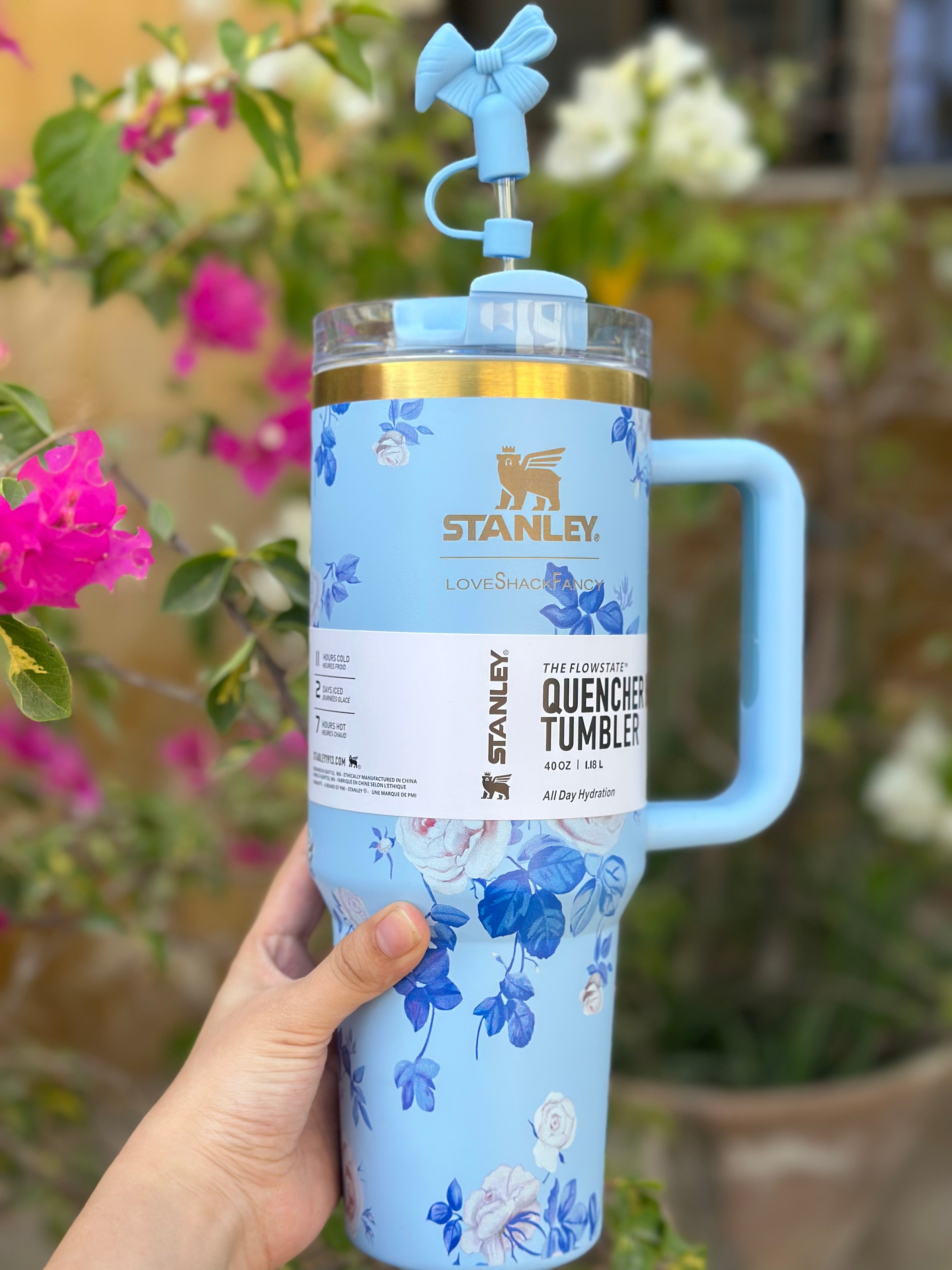 Stanley Quencher H2.0 Flowstate 40 oz Blue Floral Tumbler
