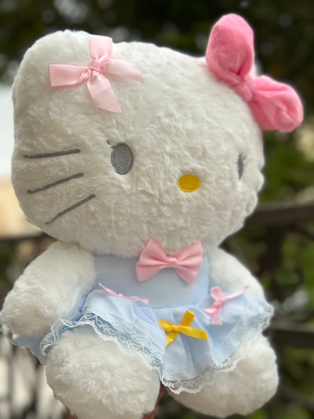 Hello kitty plushie - 35 CM