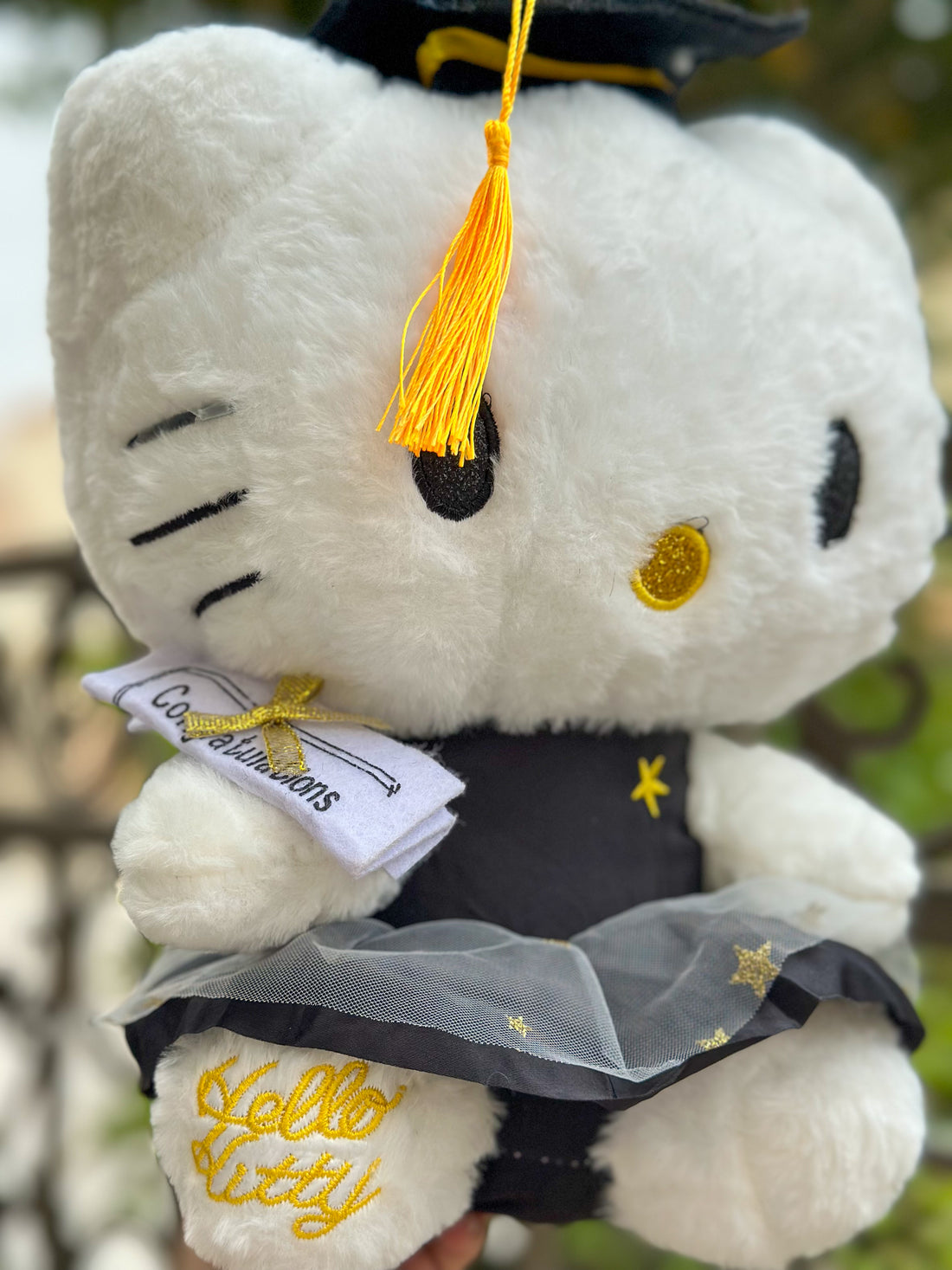 Hello kitty graduation plushie - 35 CM