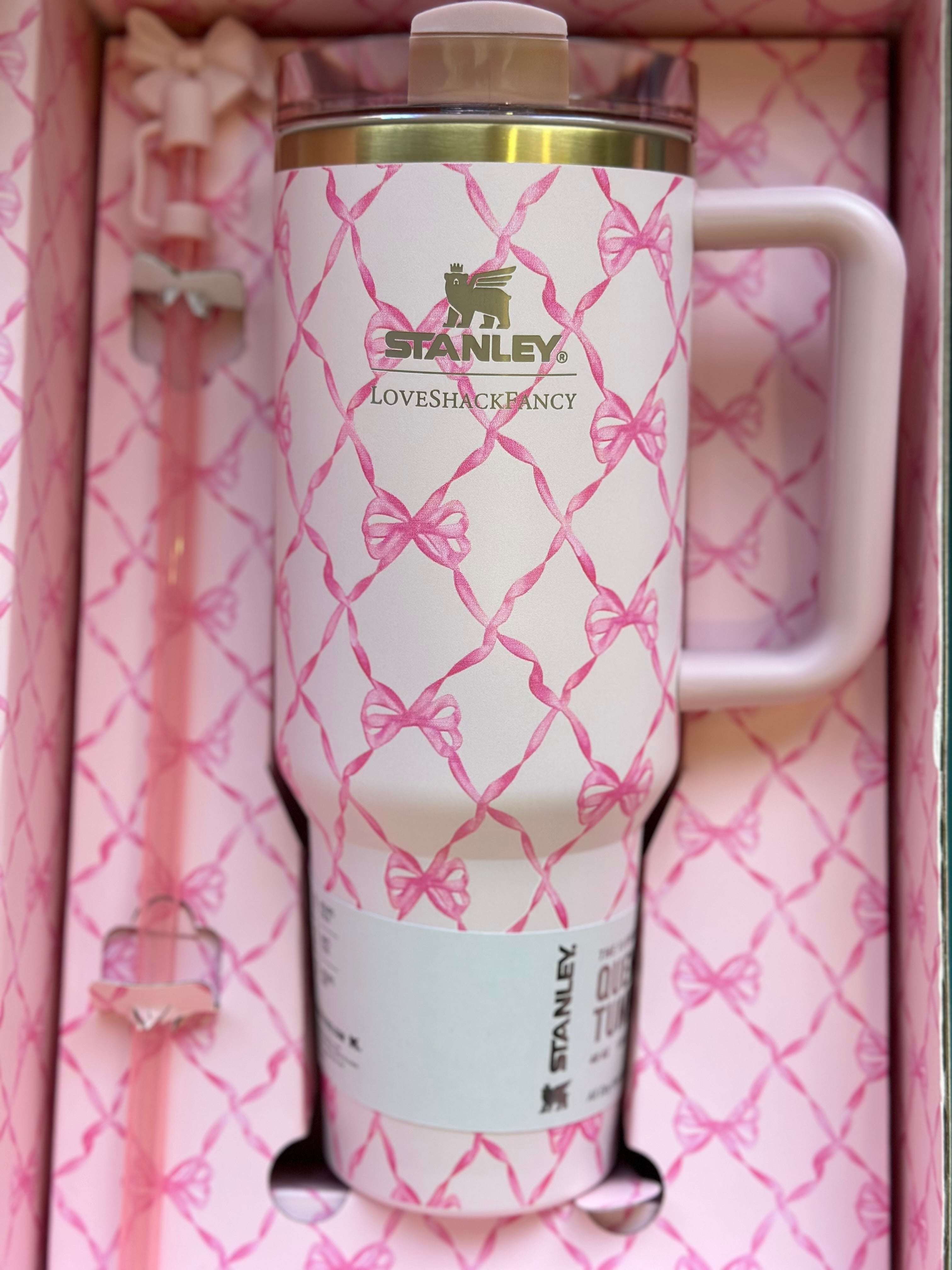 Stanley 1913 x LoveShackFancy Holiday Quencher H2.0  FlowState Tumbler 40 OZ in Coquette Bow