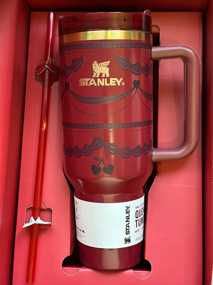 The Valentine’s Day Quencher H2.0 Flowstate Stanley Tumbler | 40 OZ - RED VELVET CAKE