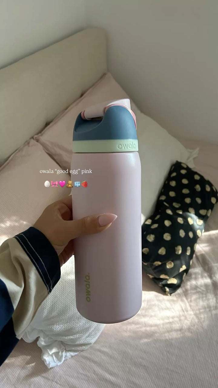 Pink Parade Owala FreeSip Bottle - 32 oz