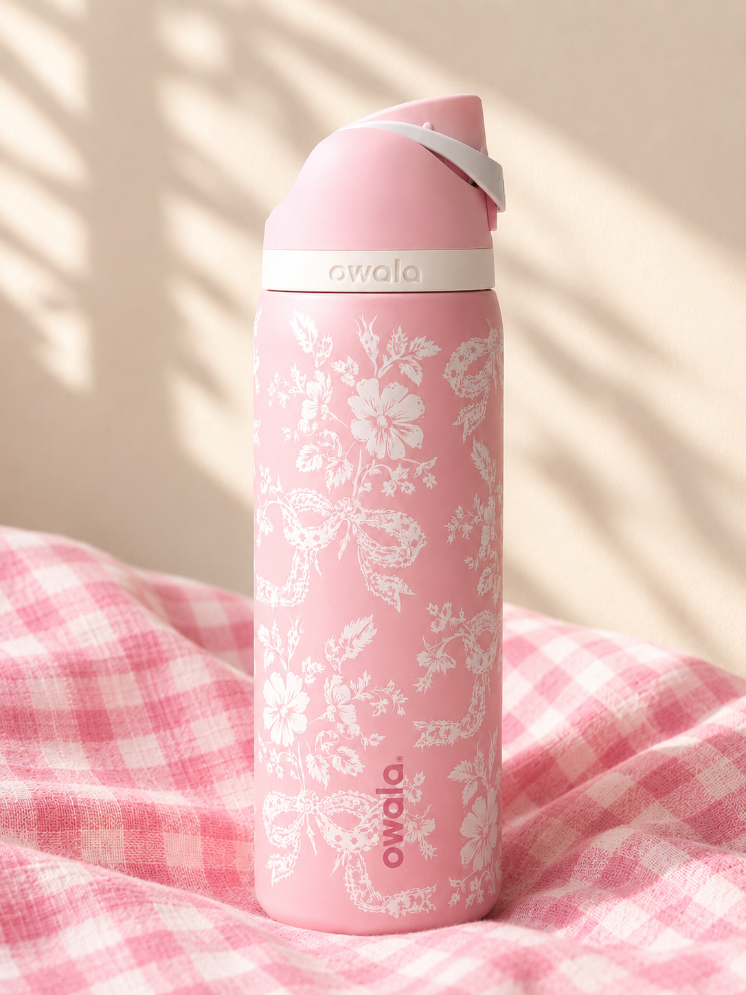 Ribbon Toile Owala FreeSip Bottle - 32 oz